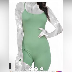 POSHSNOB LOUNGE SUPER LOW "V-BACKLESS" SEAMLESS CAMI ROMPER SIZE S